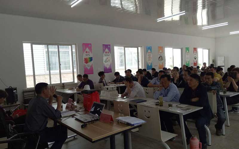 龙8国际网站泵阀培训会